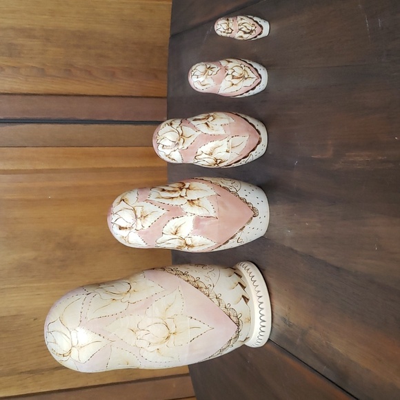 Vintage Russian Hand Painted Nesting Dolls - Picture 4 of 12